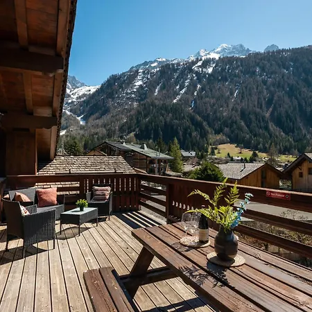 Soleil, Alpes Travel, Argentiere, Sleeps 9 Apartment *