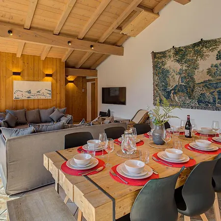 Soleil, Alpes Agency, Argentiere, Sleeps 9