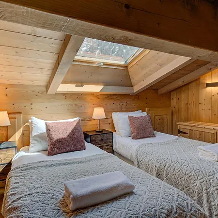 Soleil, Alpes Agency, Argentiere, Sleeps 9 شقة