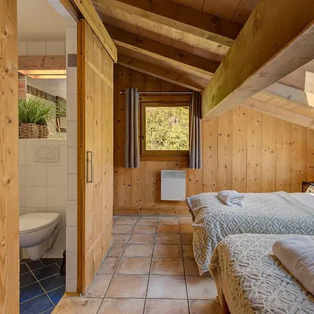 Soleil, Alpes Travel, Argentiere, Sleeps 9 Appartement *